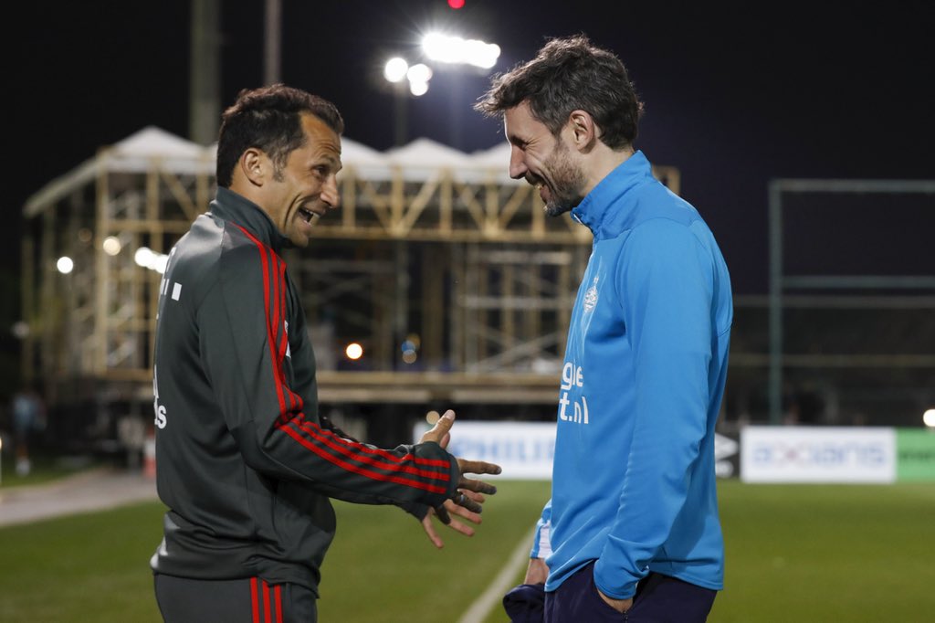 追赶前辈范志毅？韦世豪上脱口秀：踢前锋也踢后卫门将甚至踢裁判.